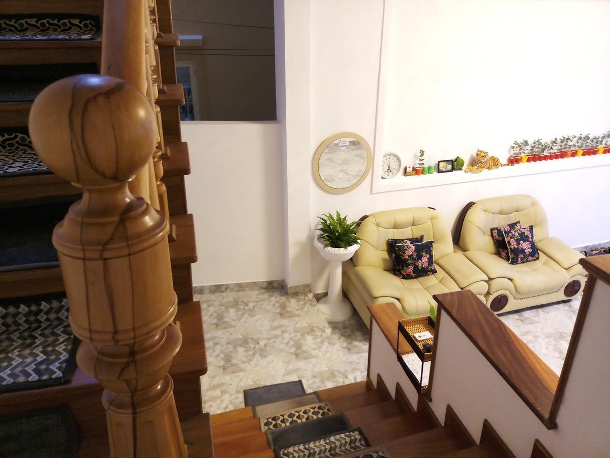 Strawberry Hotel Dalat Εξωτερικό φωτογραφία